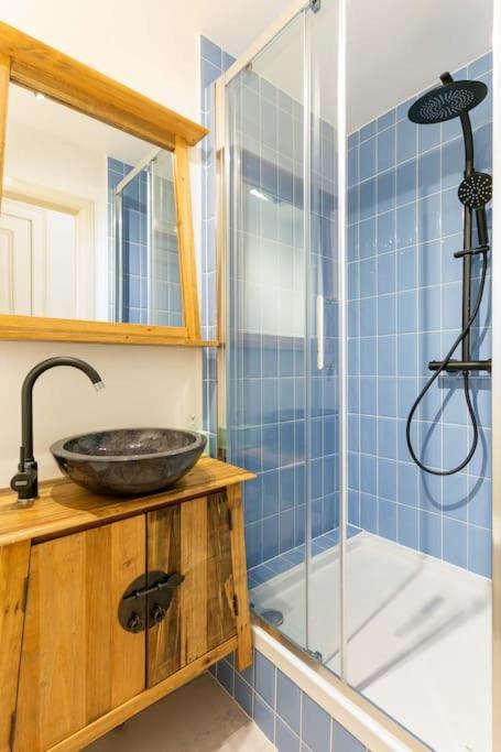 Blue Lagoon In The City Apartment แอนต์เวิร์ป ภายนอก รูปภาพ