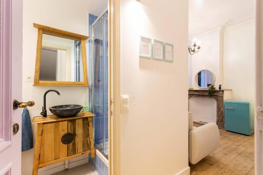 Blue Lagoon In The City Apartment แอนต์เวิร์ป ภายนอก รูปภาพ